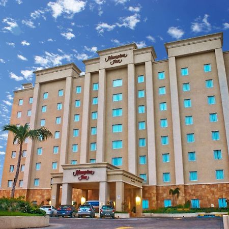 Hampton Inn Tampico Airport Esterno foto