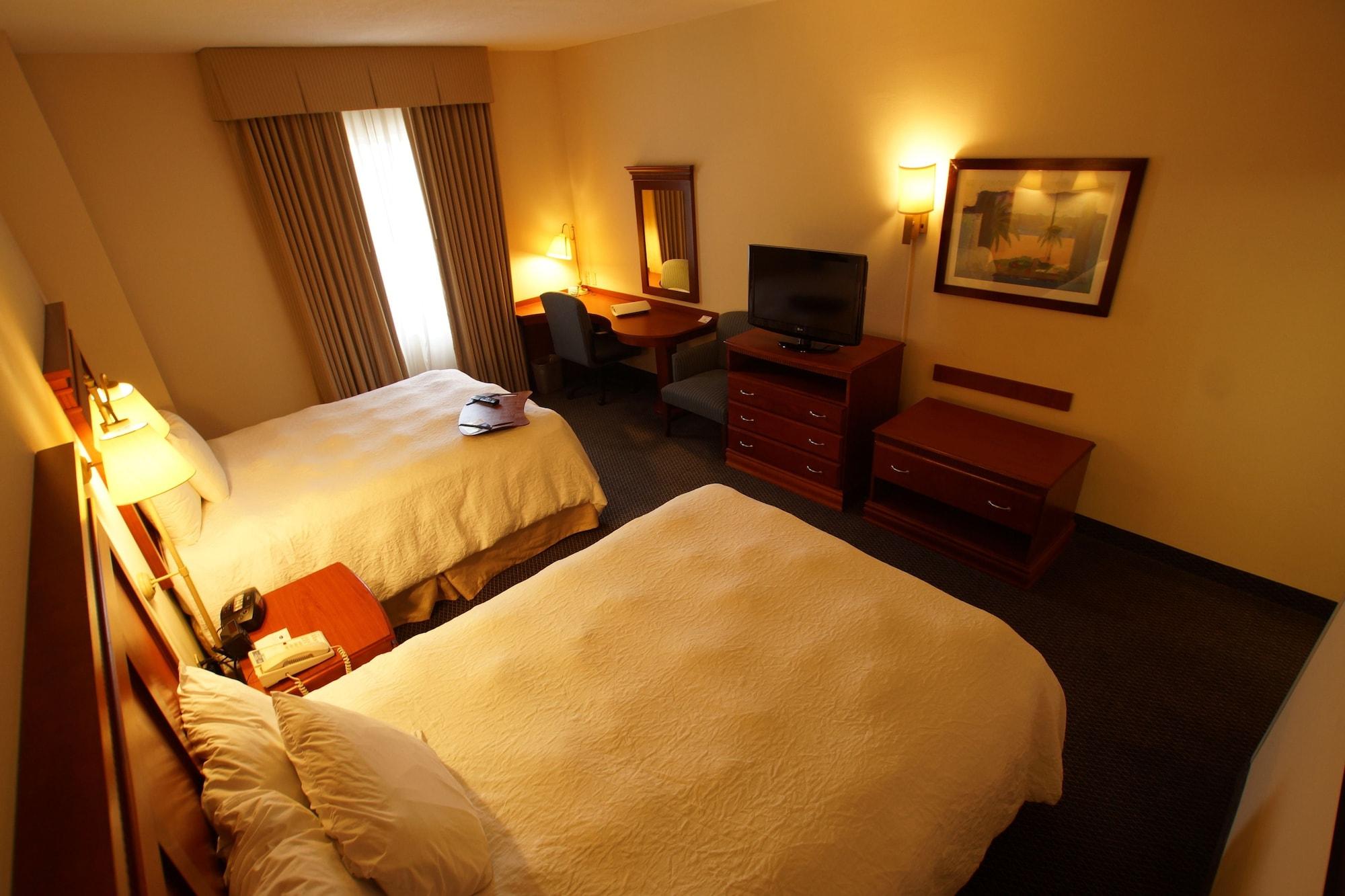 Hampton Inn Tampico Airport Esterno foto