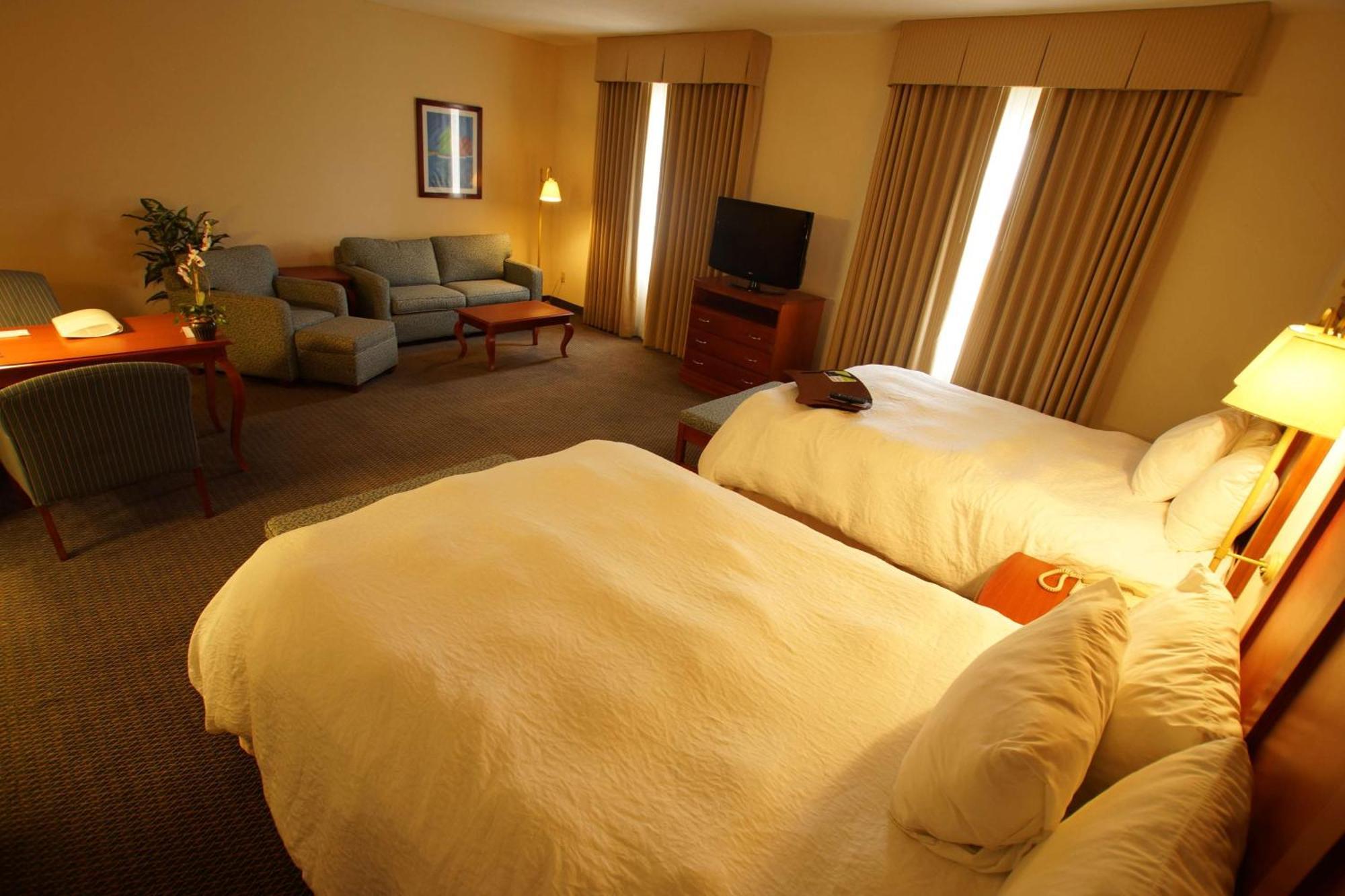 Hampton Inn Tampico Airport Esterno foto