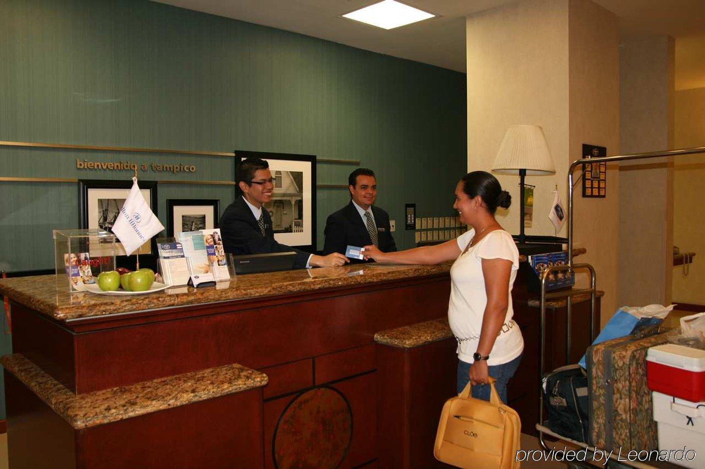 Hampton Inn Tampico Airport Interno foto